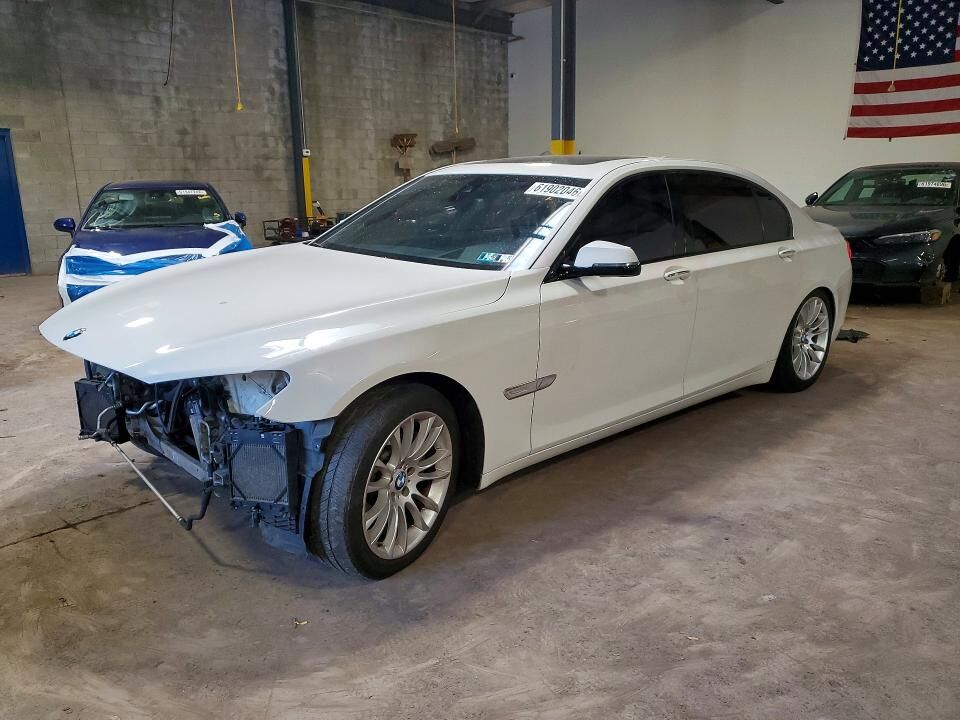 2014 BMW 7 Series