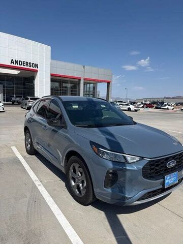 2024 FORD Escape