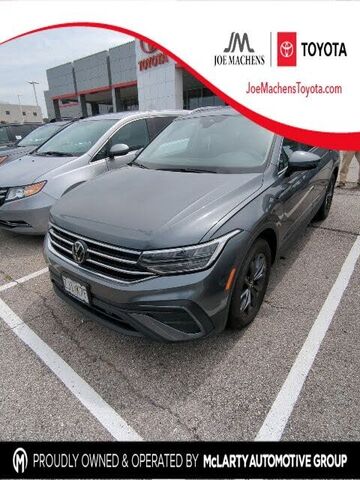 2024 VOLKSWAGEN Tiguan 4Motion