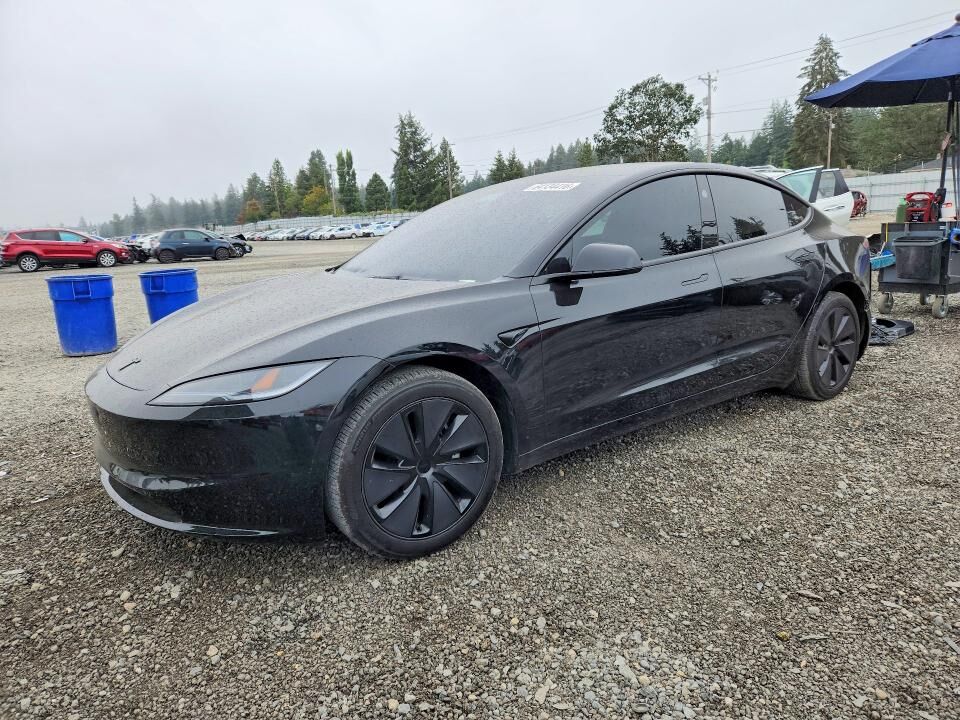 2024 TESLA Model 3