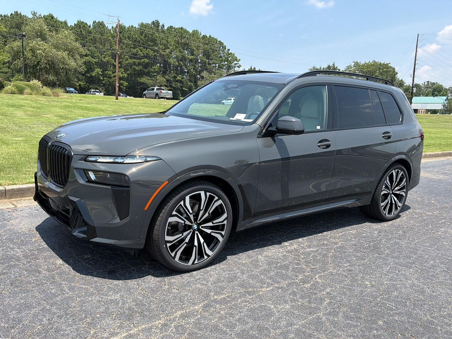2027 BMW X7