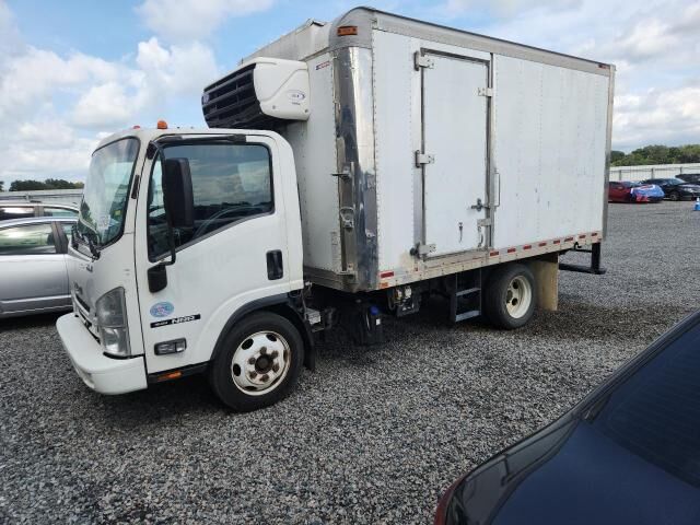 2017 ISUZU NQR/NRR