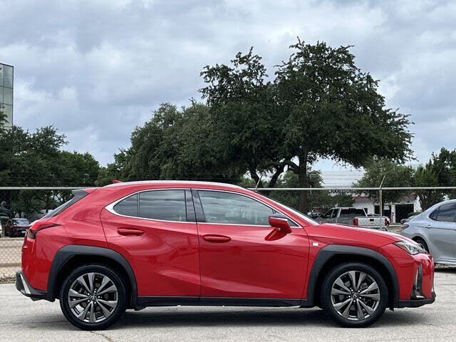 2019 LEXUS UX