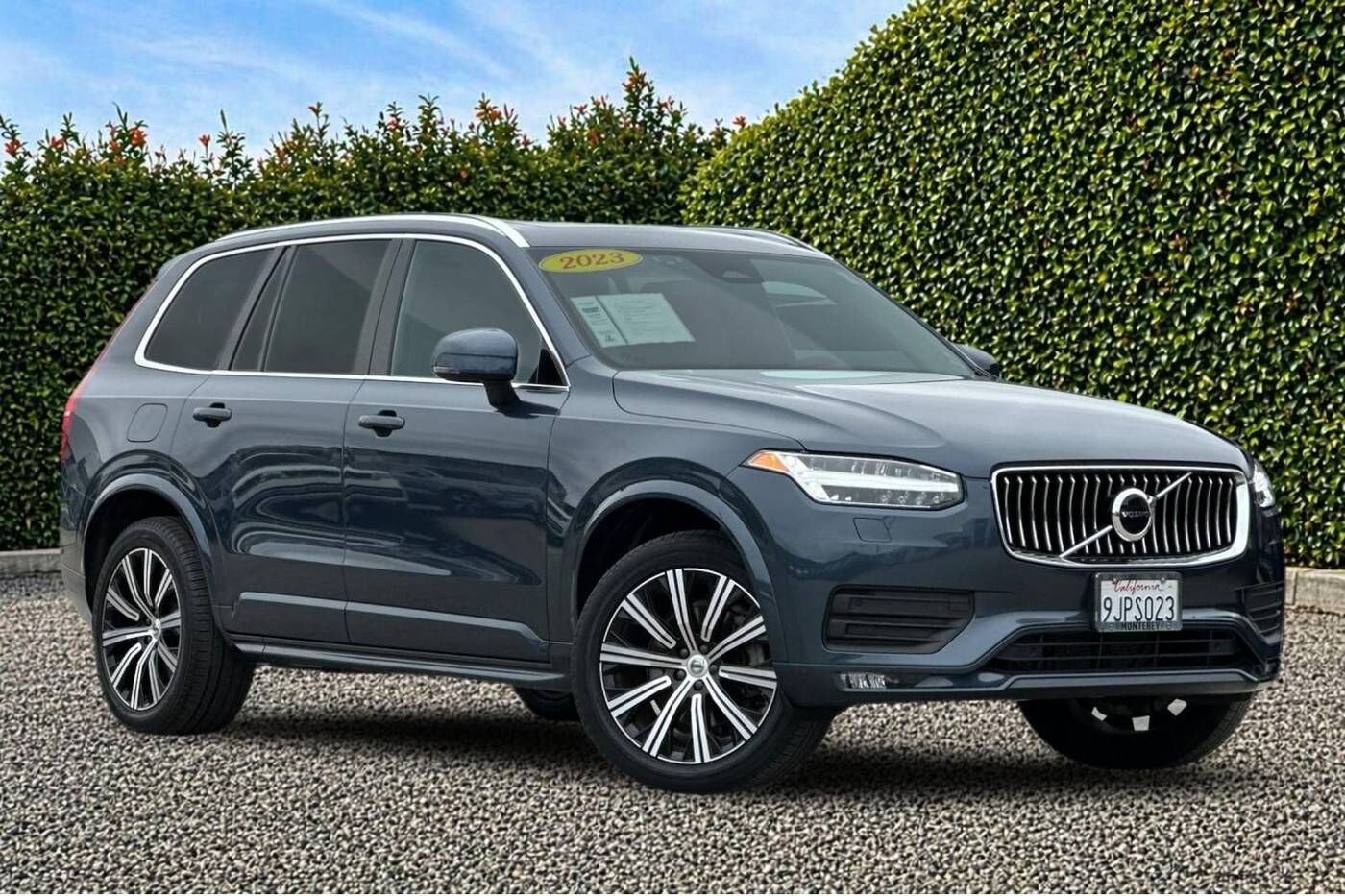 2023 VOLVO XC90