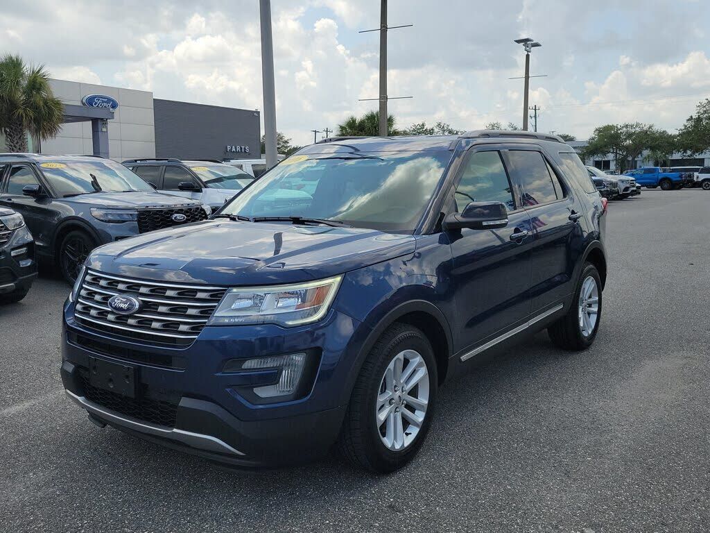 2016 FORD Explorer