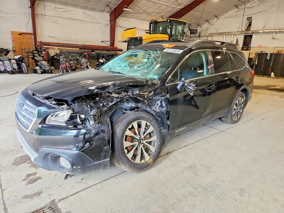 2016 SUBARU Outback