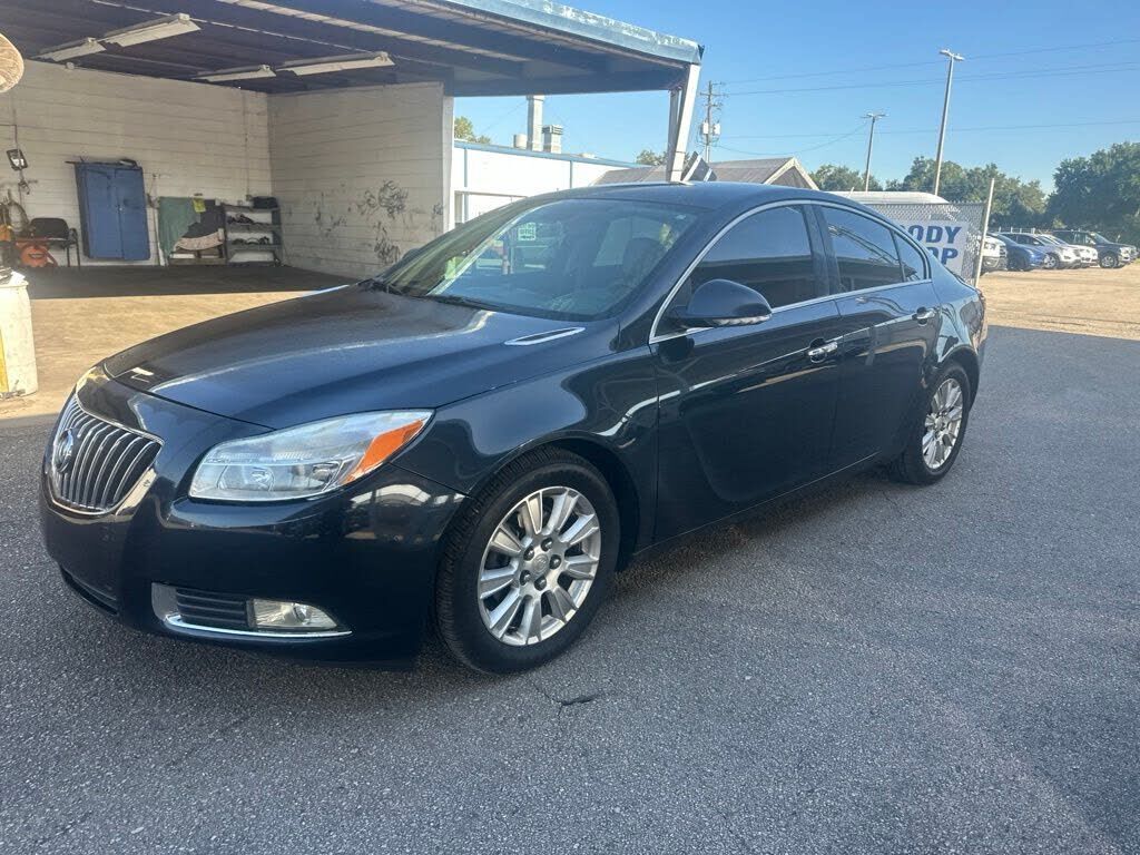 2013 BUICK Regal
