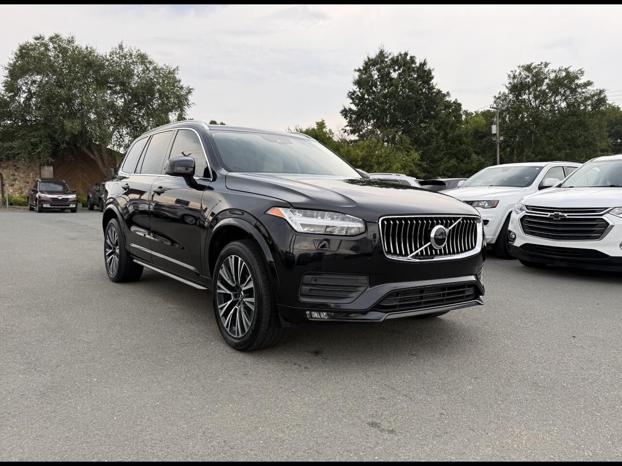 2022 VOLVO XC90