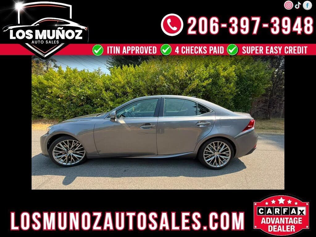 2016 LEXUS IS