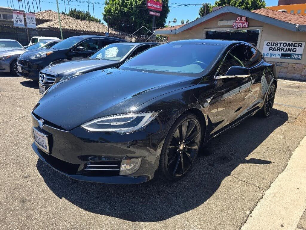 2017 TESLA Model S