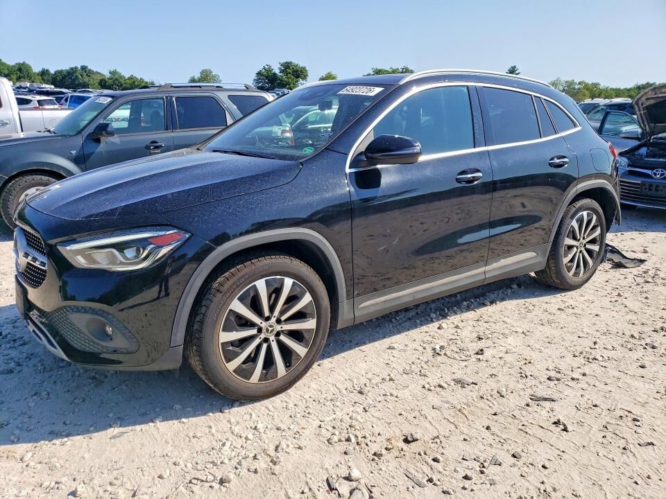 2021 MERCEDES-BENZ GLA-Class