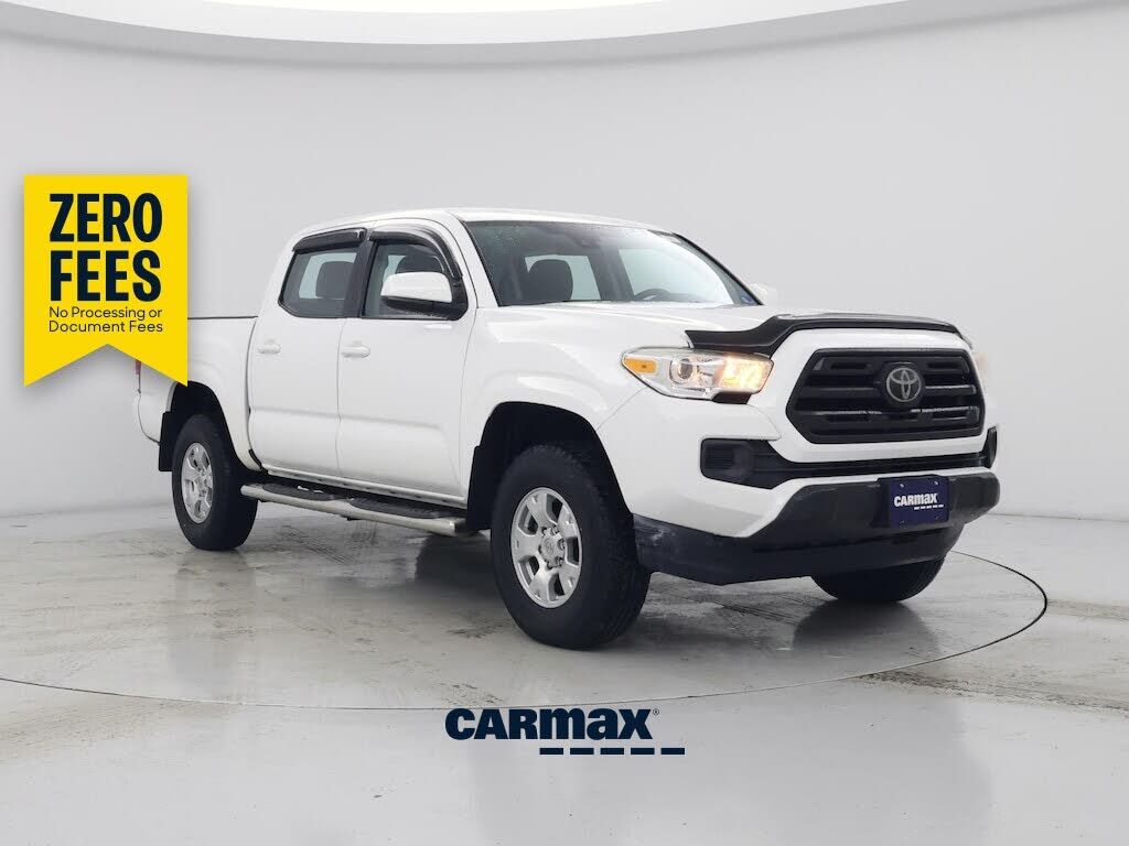 2018 TOYOTA Tacoma