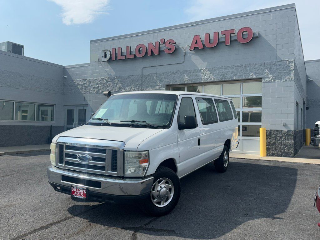 2010 FORD E-350