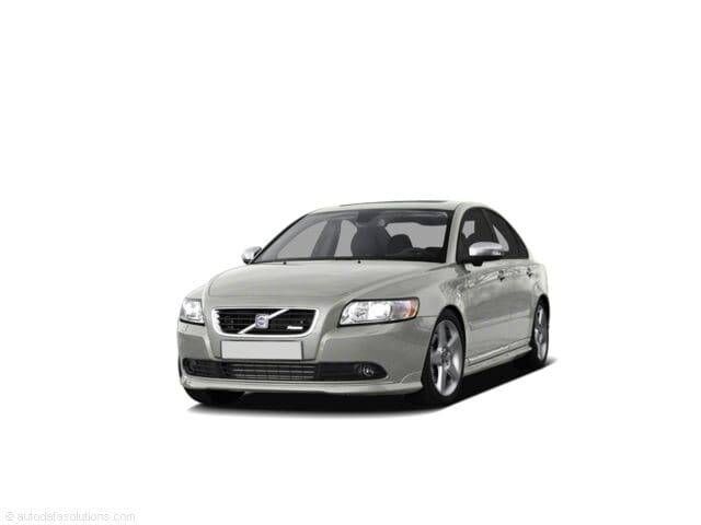 2011 VOLVO S40