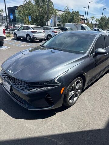 2022 KIA K5