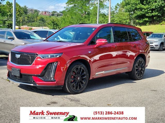 2025 CADILLAC XT6