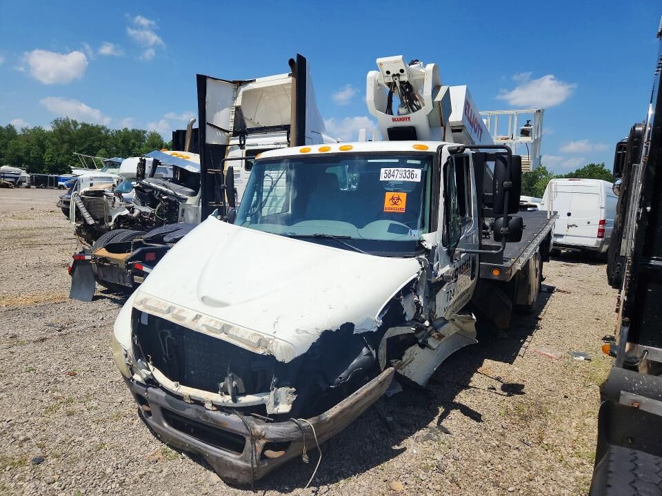 2005 INTERNATIONAL MA025