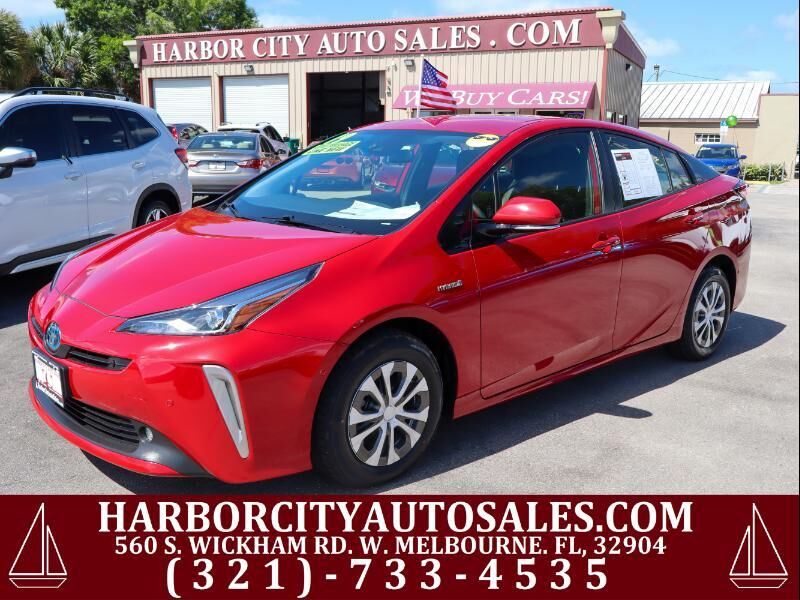 2019 TOYOTA PRIUS