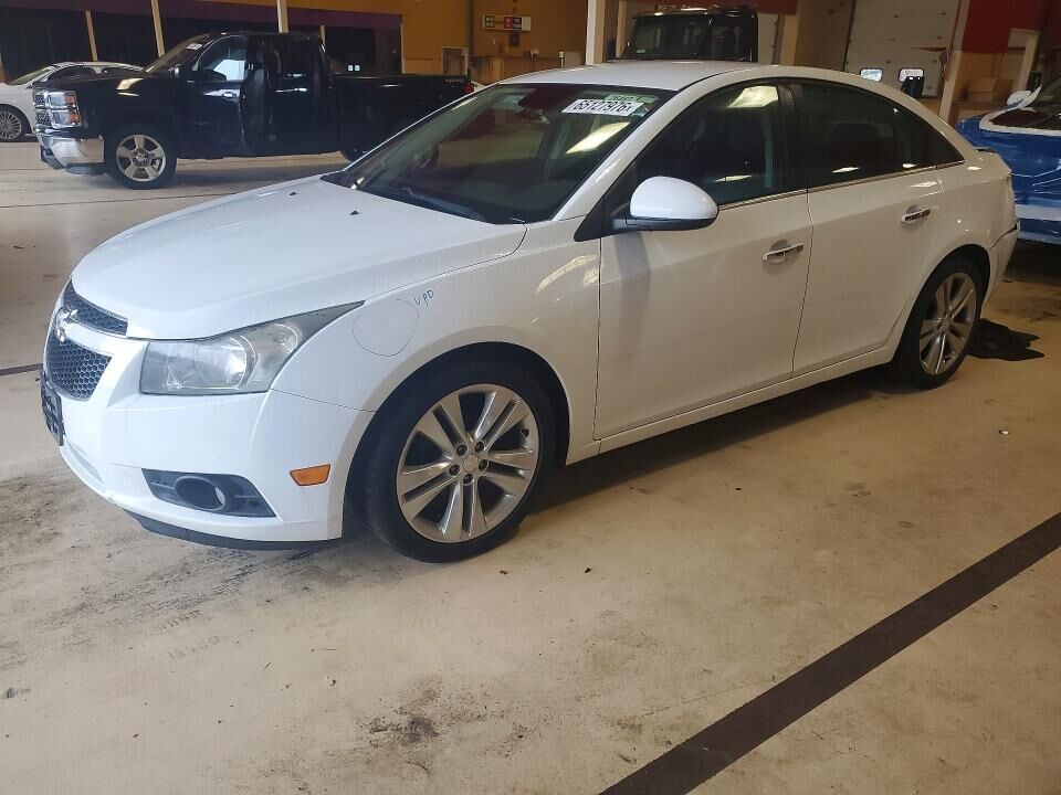 2013 CHEVROLET Cruze