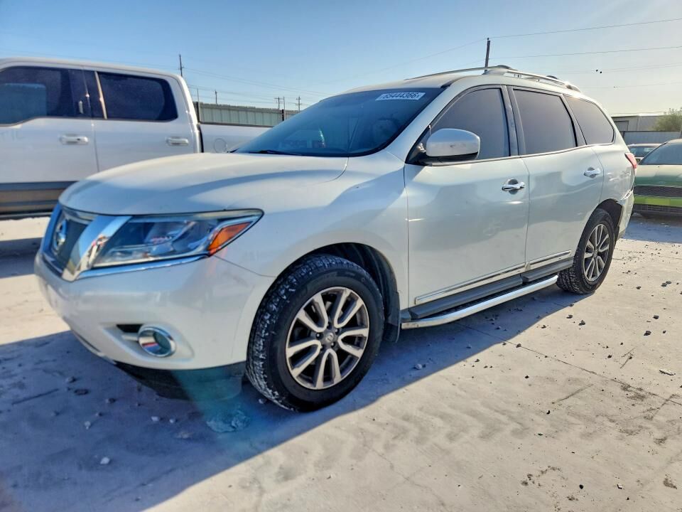 2016 NISSAN Pathfinder