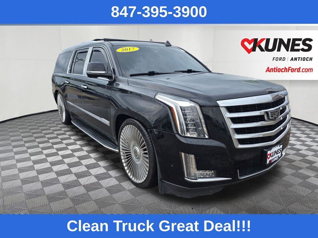 2017 CADILLAC Escalade ESV