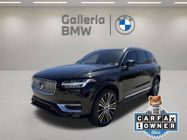 2022 VOLVO XC90
