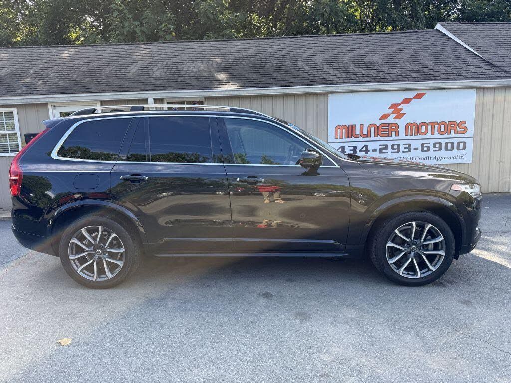 2019 VOLVO XC90