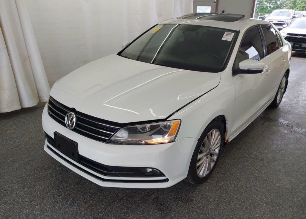 2015 VOLKSWAGEN Jetta