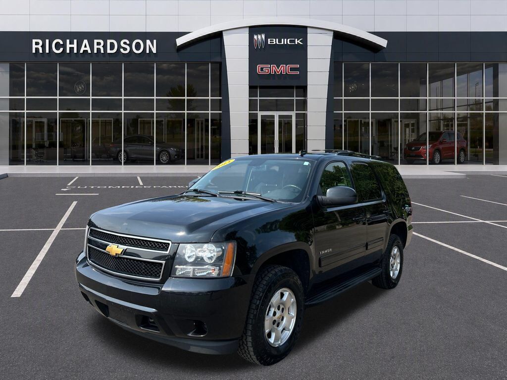 2013 CHEVROLET Tahoe