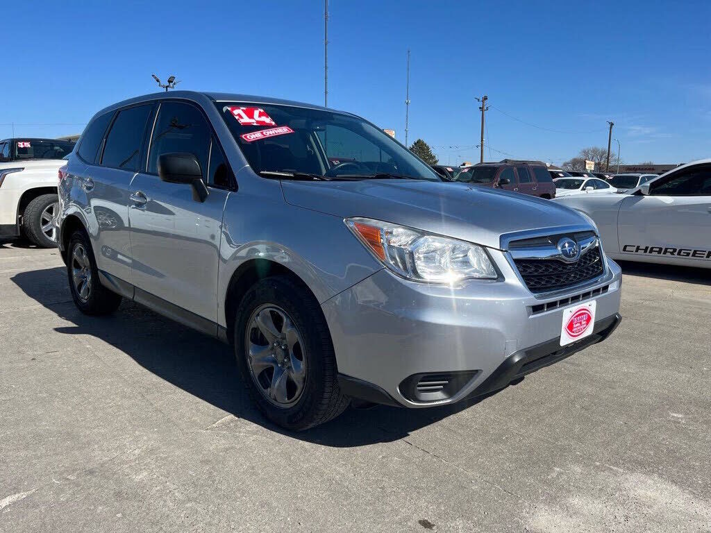 2014 SUBARU Forester