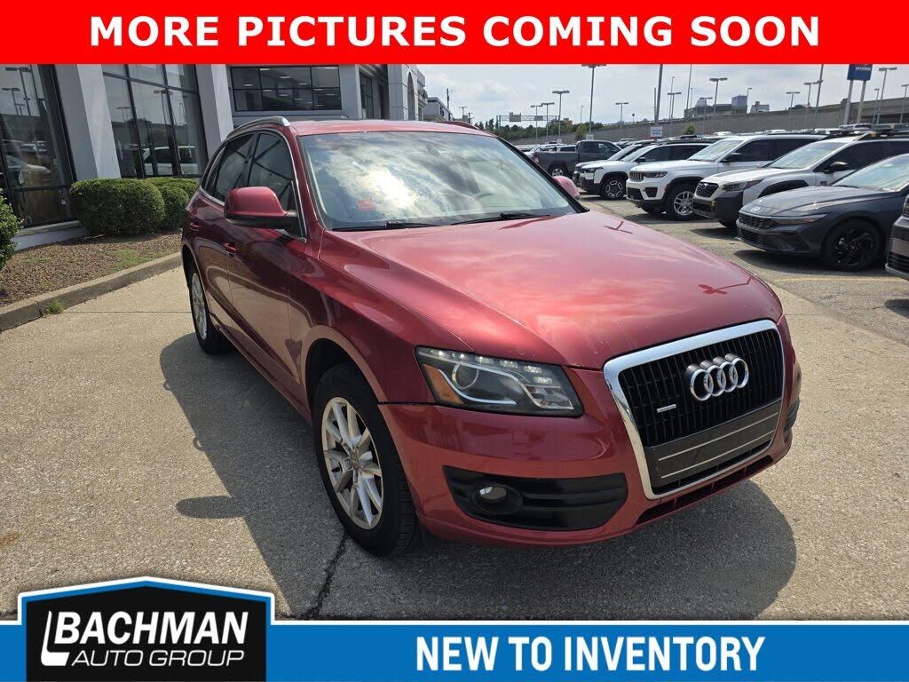 2010 AUDI Q5