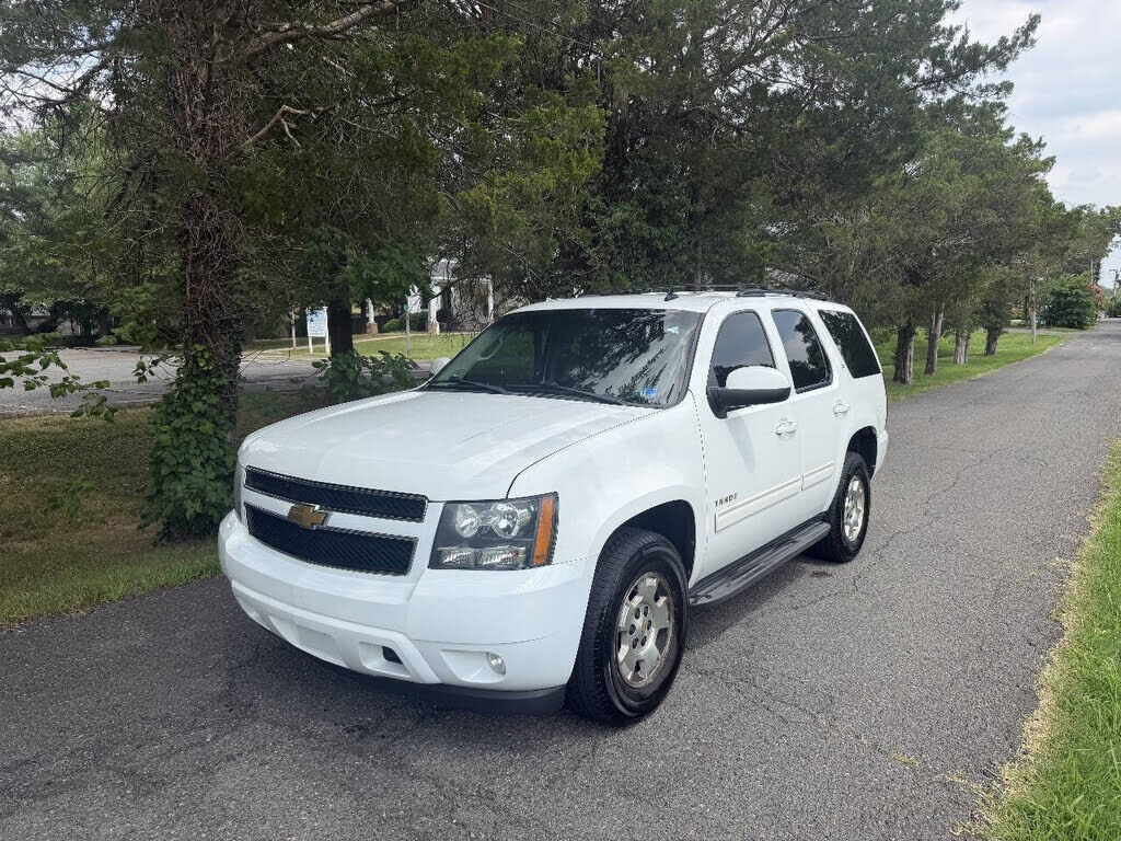 2013 CHEVROLET Tahoe
