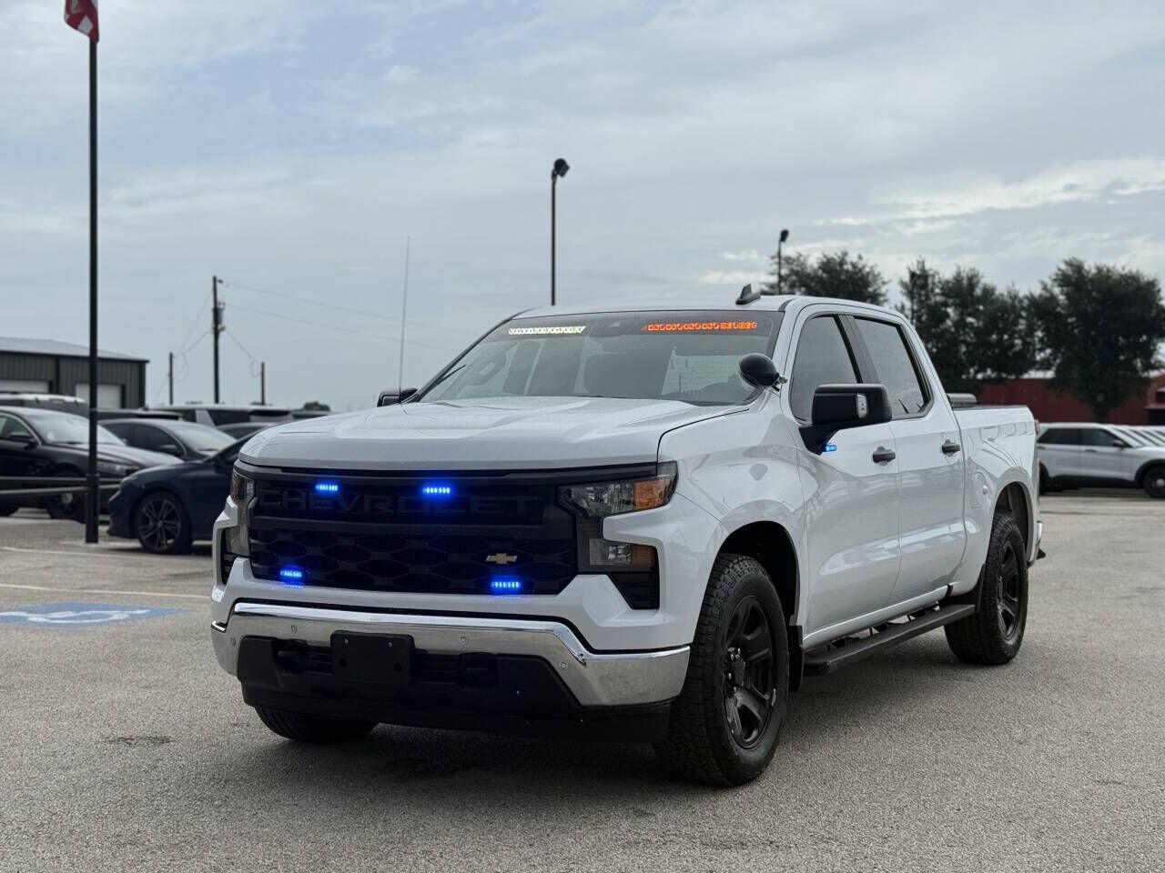 2024 CHEVROLET Silverado