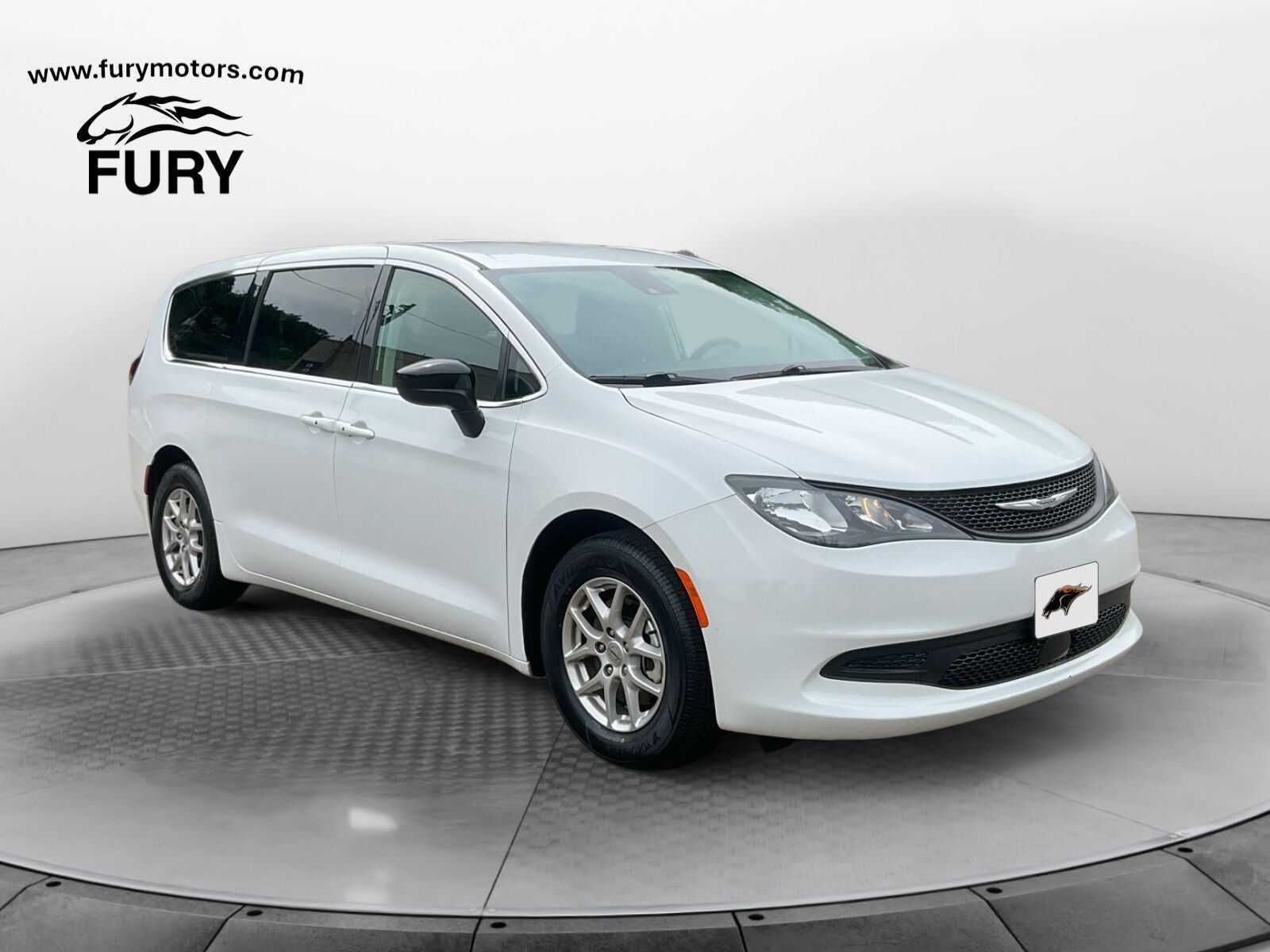 2024 CHRYSLER Voyager