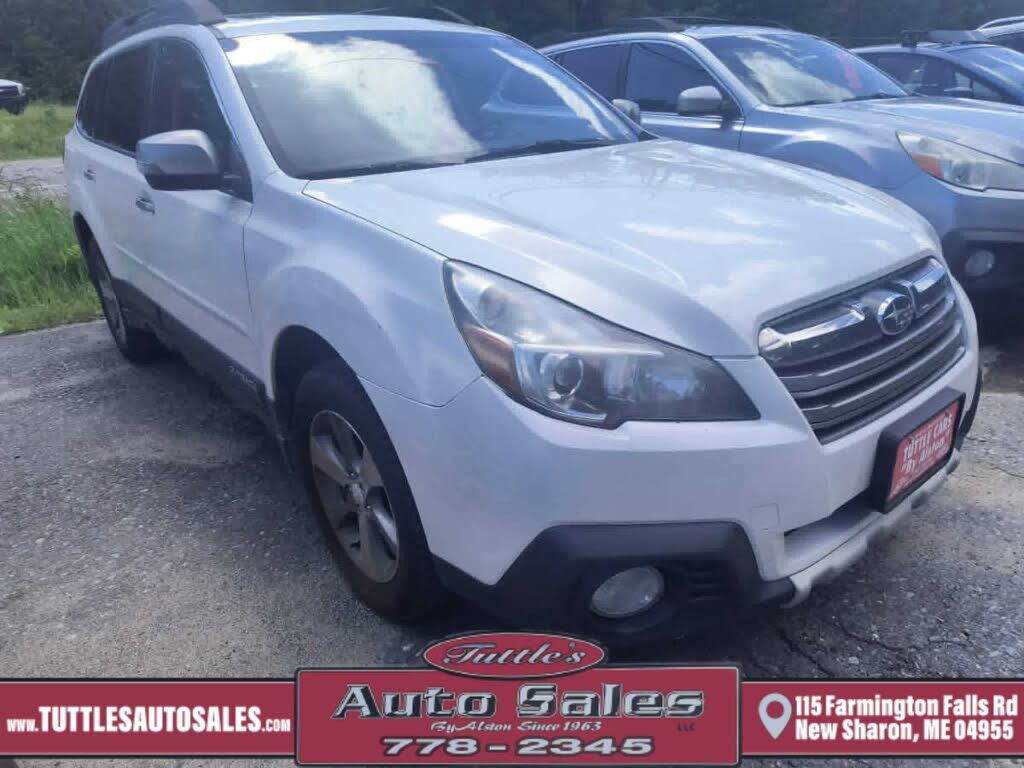 2014 SUBARU Outback
