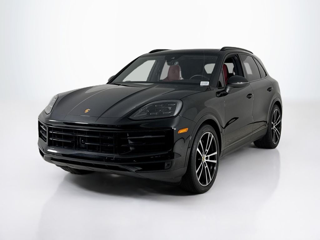 2024 PORSCHE Cayenne