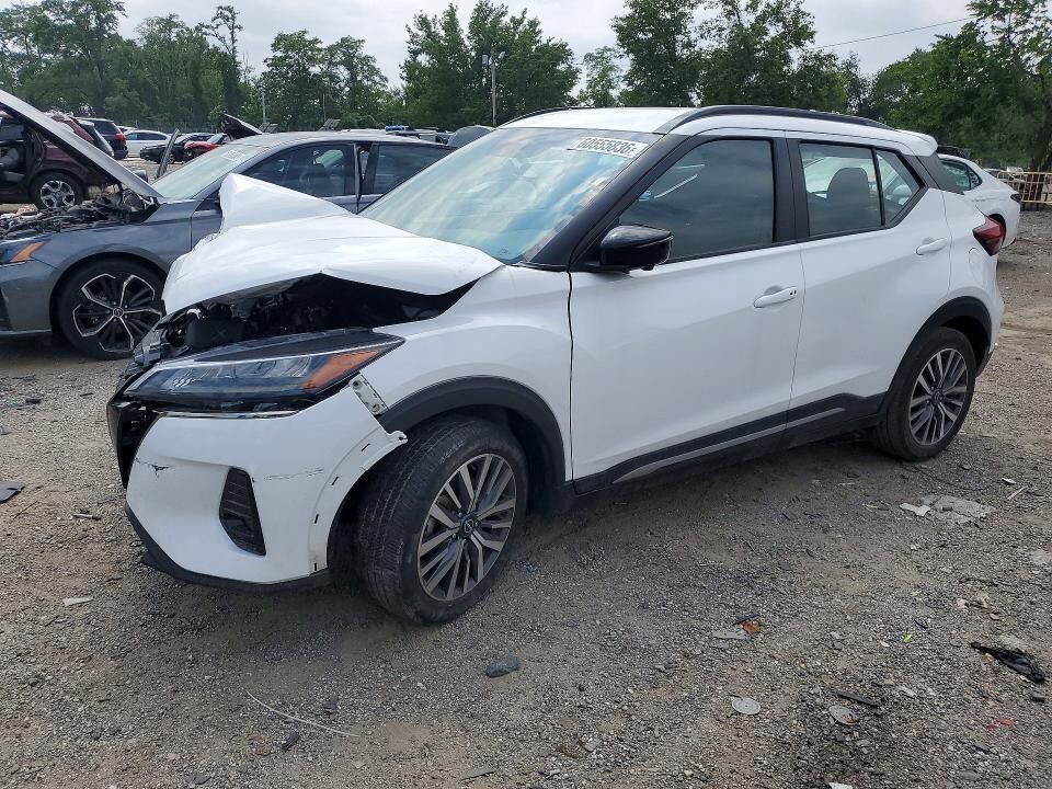 2024 NISSAN Kicks