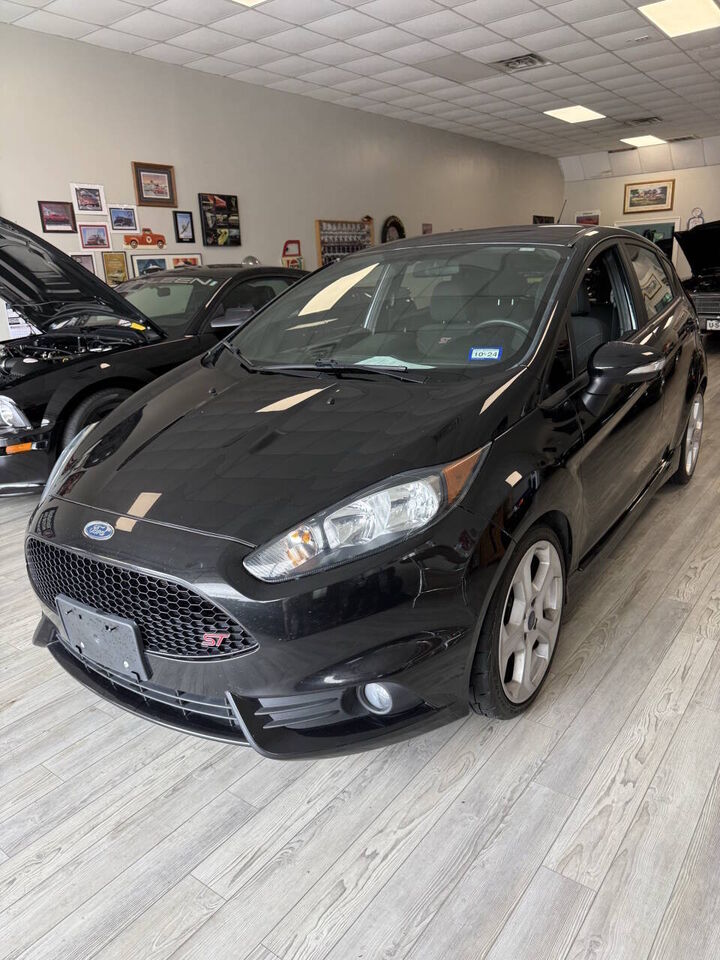 2015 FORD Fiesta