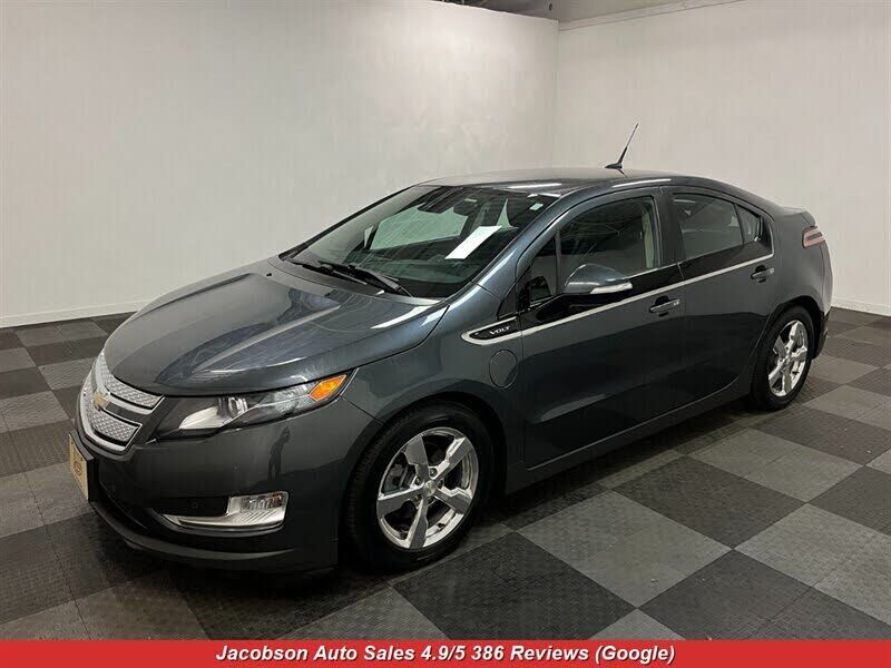 2013 CHEVROLET Volt