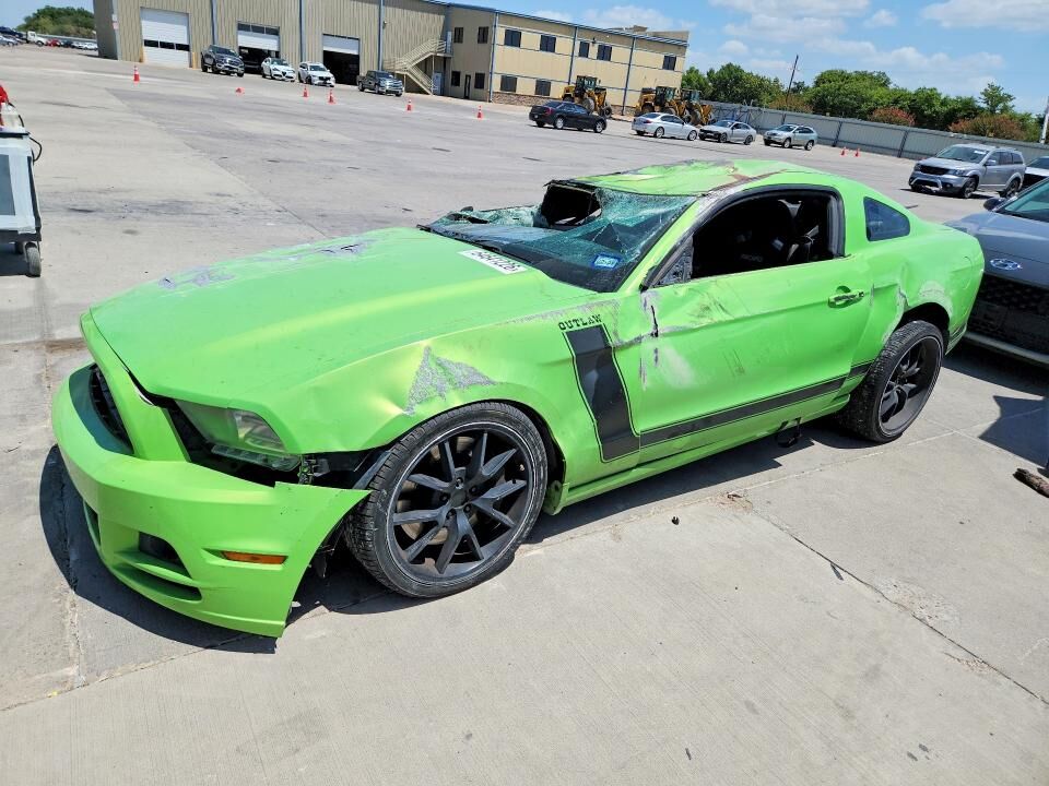 2014 FORD Mustang