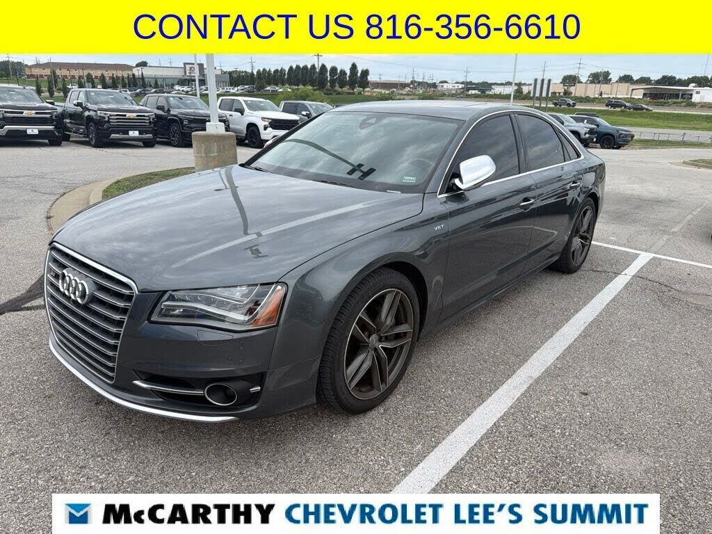 2014 AUDI S8