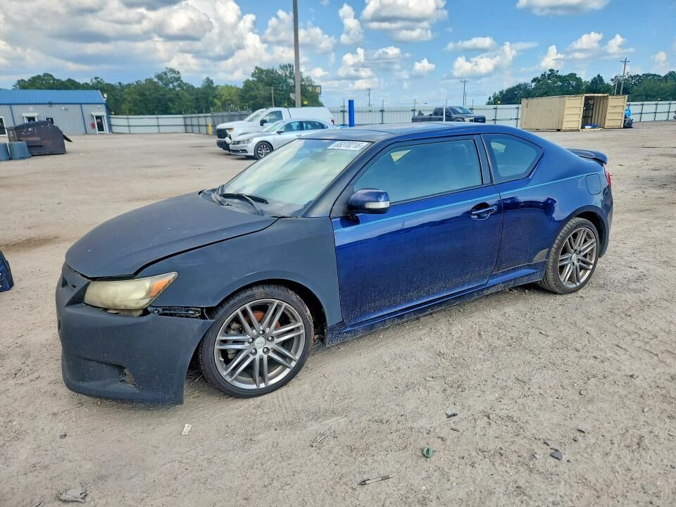2013 TOYOTA SCION