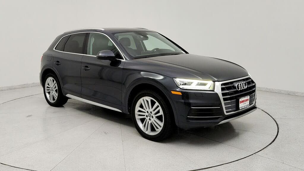 2019 AUDI Q5