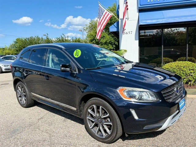 2017 VOLVO XC60