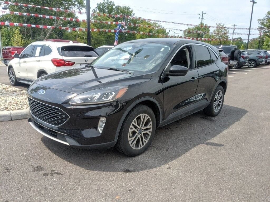 2022 FORD Escape