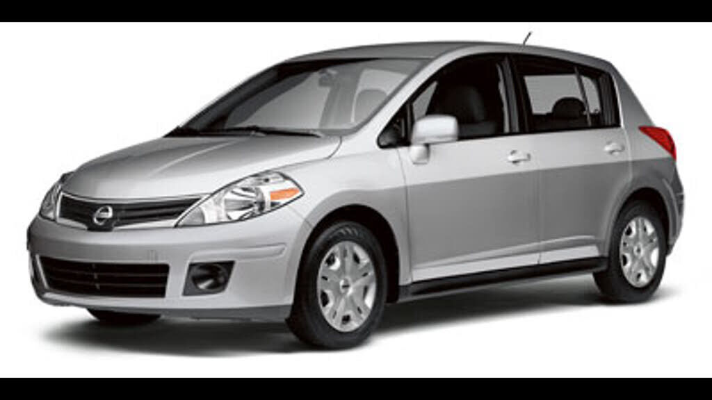 2011 NISSAN Versa