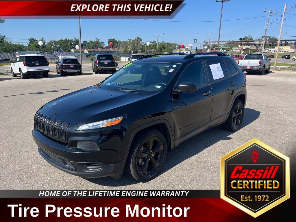 2017 JEEP Cherokee