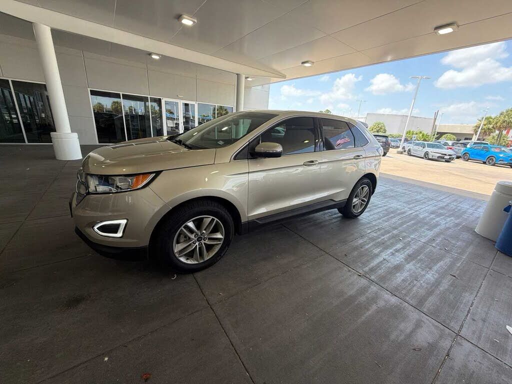2017 FORD Edge