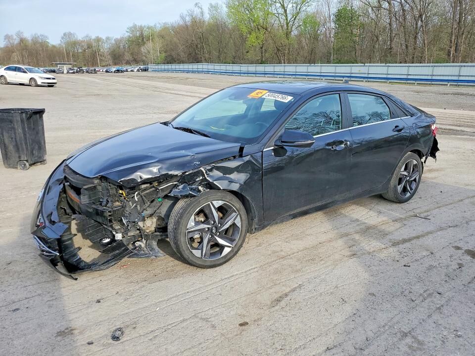 2021 HYUNDAI Elantra