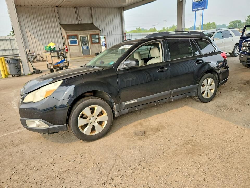 2012 SUBARU Outback